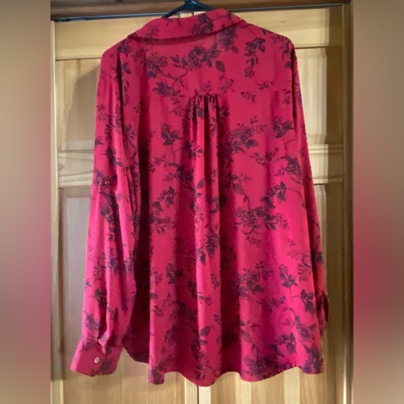 Maurices XXL chiffon button front blouse - Picture 2 of 3